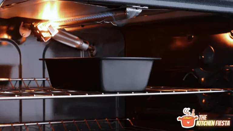 can you put an Aluminium pan in the oven?
