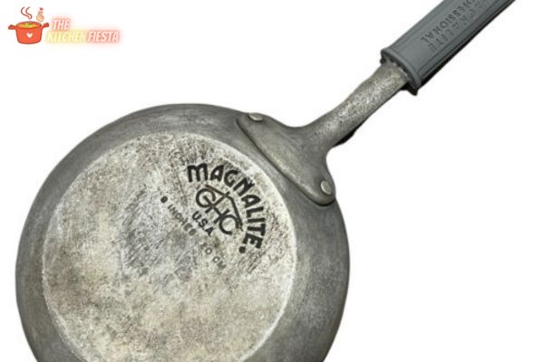 https://thekitchenfiesta.com/wp-content/uploads/2023/05/how-to-restore-magnalite-cookware.jpg